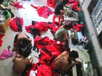 Xưởng May Áo Thun Theo Yêu Cầu TPHCM | Cam Kết Uy Tín