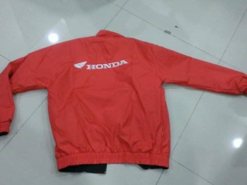 XƯỞNG MAY ÁO KHOÁC GIÁ RẺ TP HCM