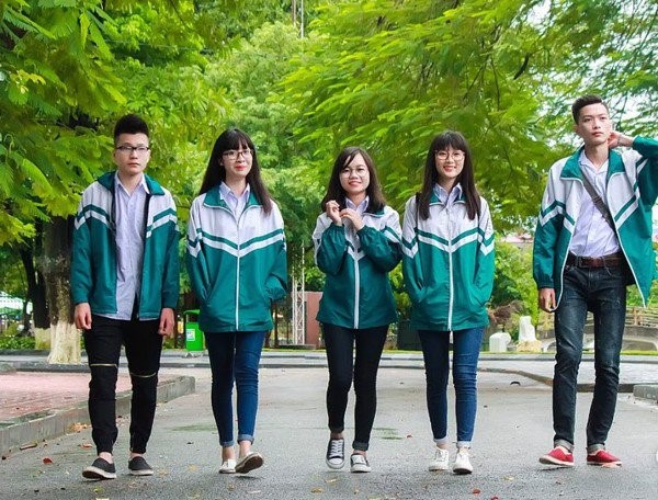 xưởng may áo khoác đồng phục giá rẻ